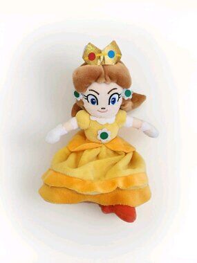 Princess Daisy Plush Super Mario Nintendo UFO Catcher Prize Toy Yellow Dress 9"